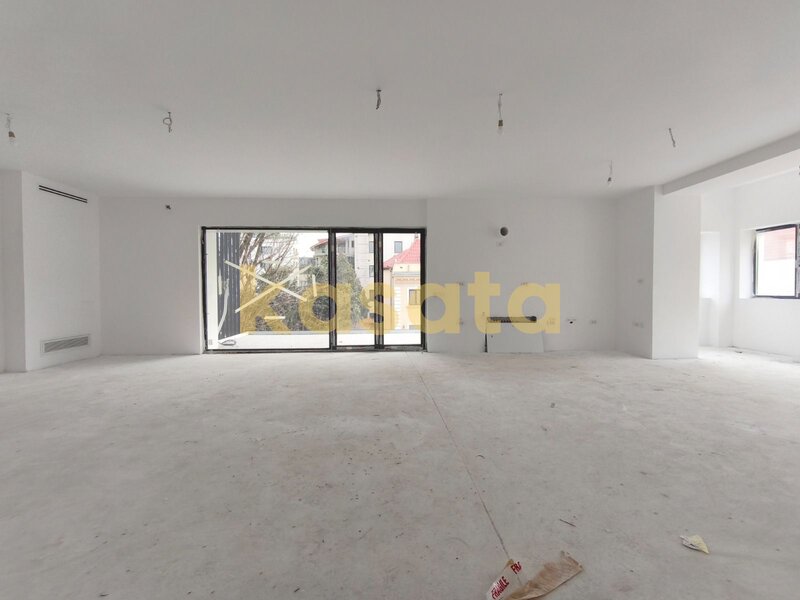 Herastrau Apartament 4 camere  Loc parcare